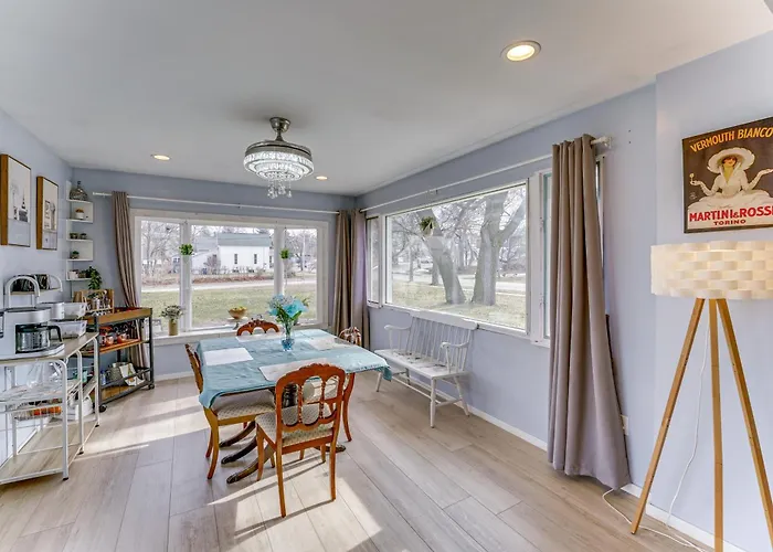 Quiet Manistee Home W/ Patio < 1 Mi To Beaches!
